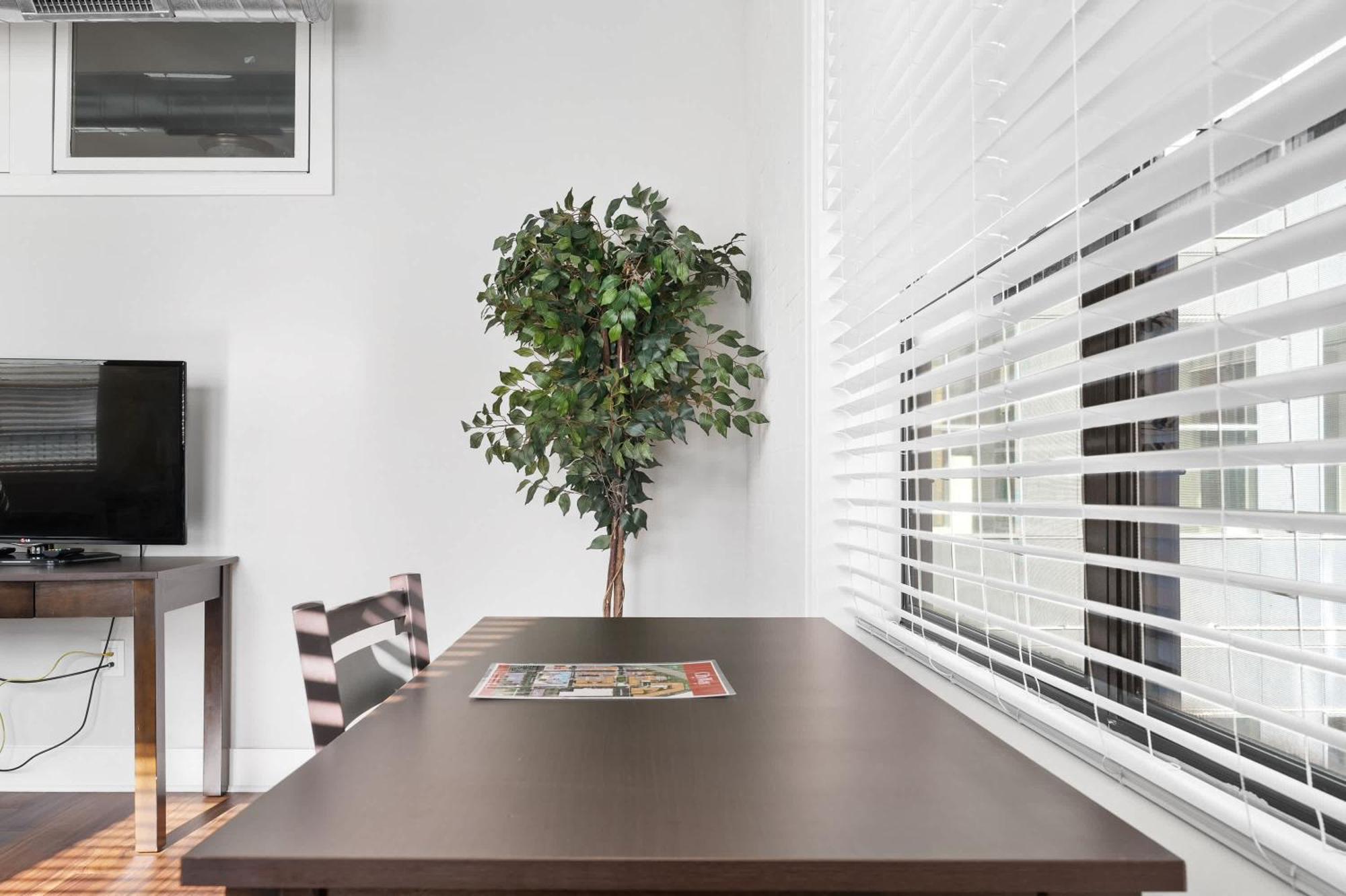Vibrant 2br Corner And Free Parking At Cityway Appartamento *